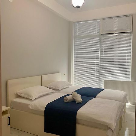 Lovely And Cozy Apartament In Тбілісі Екстер'єр фото