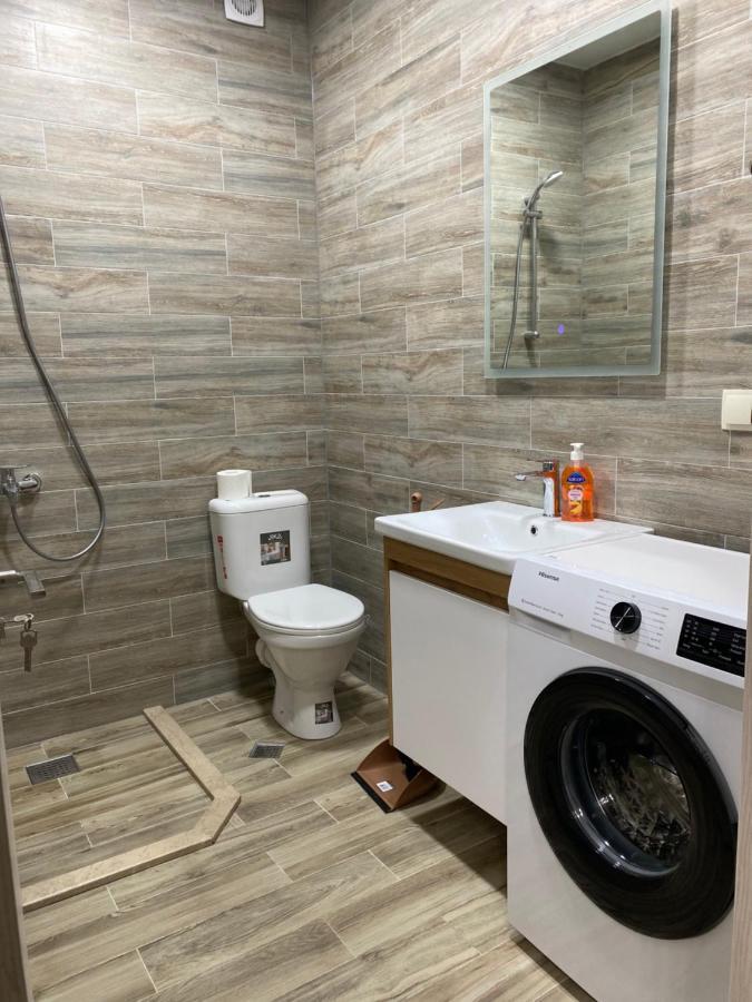 Lovely And Cozy Apartament In Тбілісі Екстер'єр фото